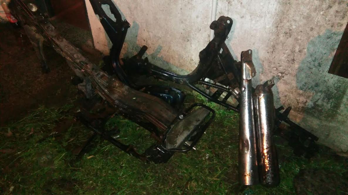 Hallan restos de motos robadas