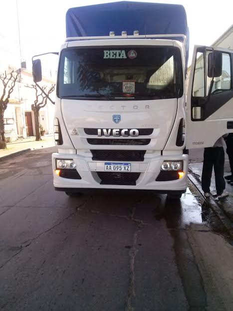 Solidaridad local. «Si realmente lo necesitás, lleválo»