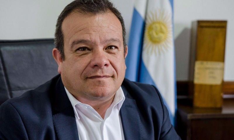 Qué piensa el radical PRO encargado de formar a la dirigencia