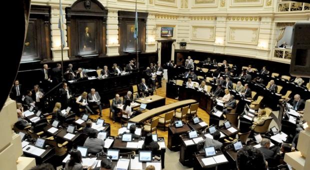 “Es nuestro deber como diputados defender los derechos del pueblo”