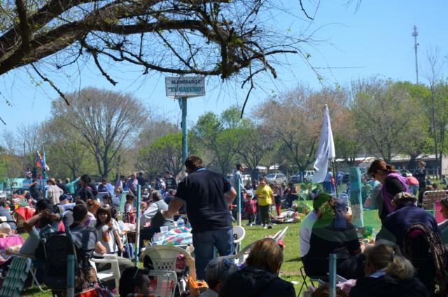 Una multitud participó de la Fiesta de la Vaquillona con Cuero y la Papa Frita
