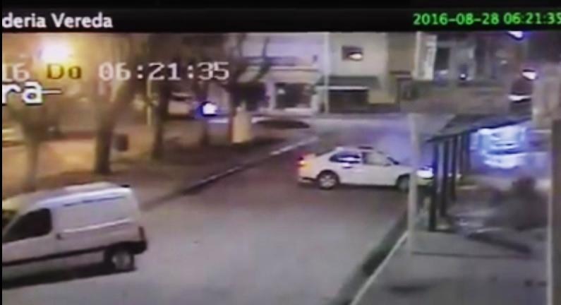 Así fue el accidente del domingo a la madrugada (Video)