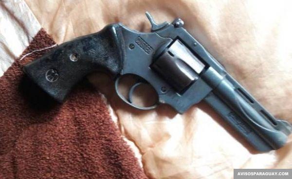 Amenazó a su concubina con un arma de fuego y fue detenido