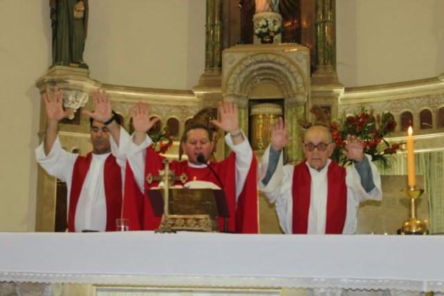 Confirmaciones en la Parroquia Santiago Apóstol
