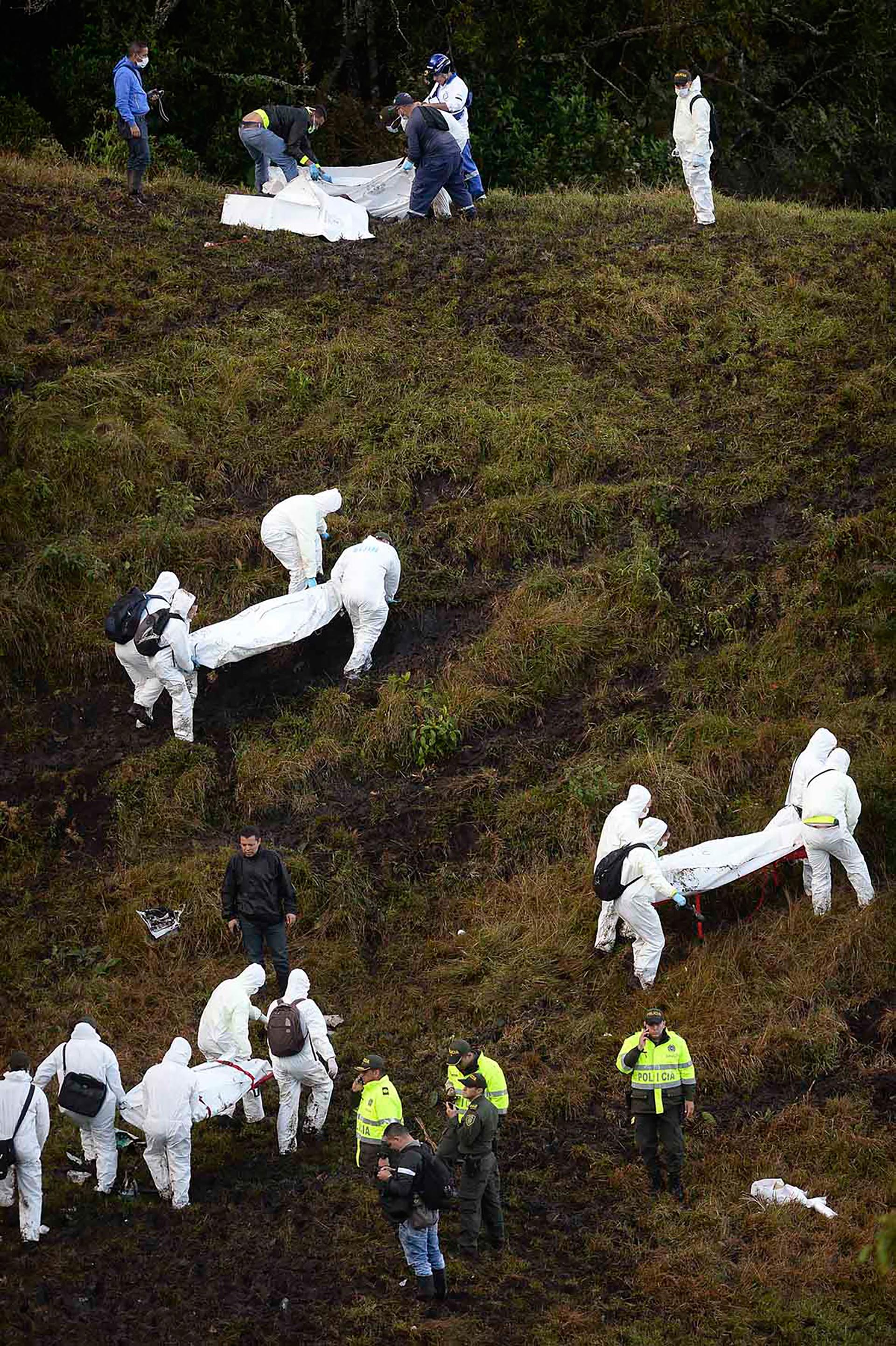 Colombia: se estrelló el avión que llevaba a futbolistas del Chapecoense de Brasil
