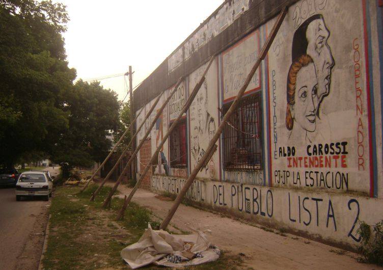 «La Fonda del Medio» al baúl de los recuerdos