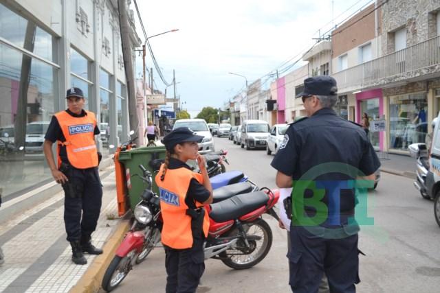 Secuestran moto robada