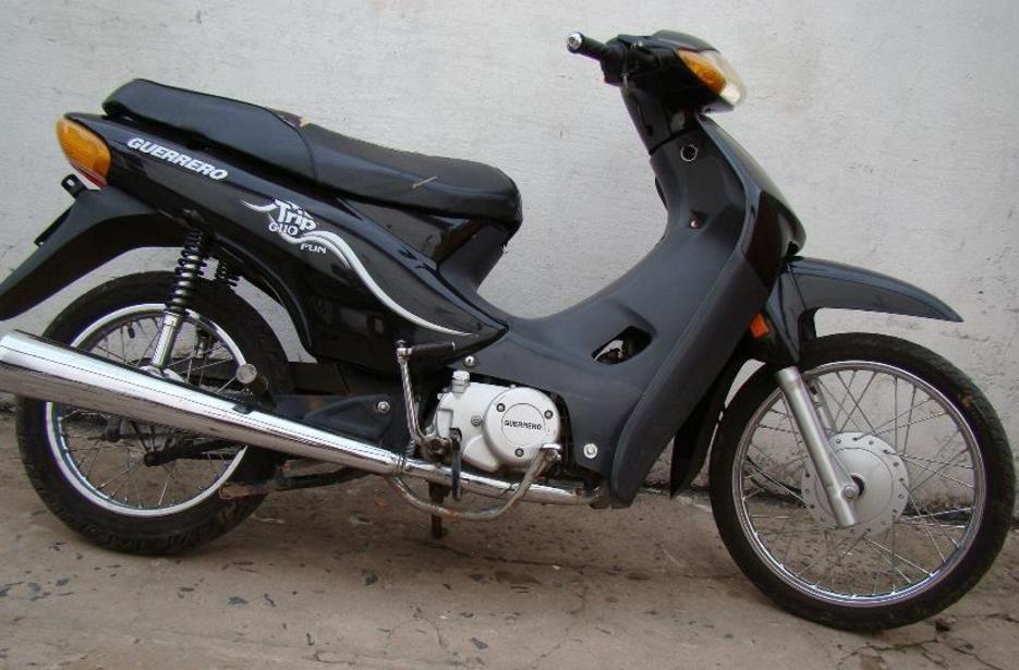 Roban una moto