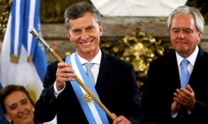 Un año de Macri: el 70% cree que cumple “poco o nada” las promesas de campaña