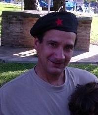 George Vilá: «Fidel no era comunista, era un revolucionario que quería un cambio para su país»