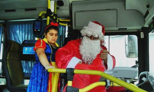 El colectivero que emocionó a los bahienses