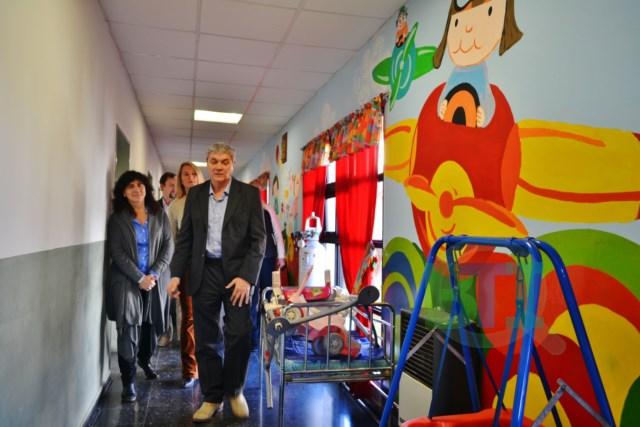 Dona un juguete para la ludoteca del Hospital