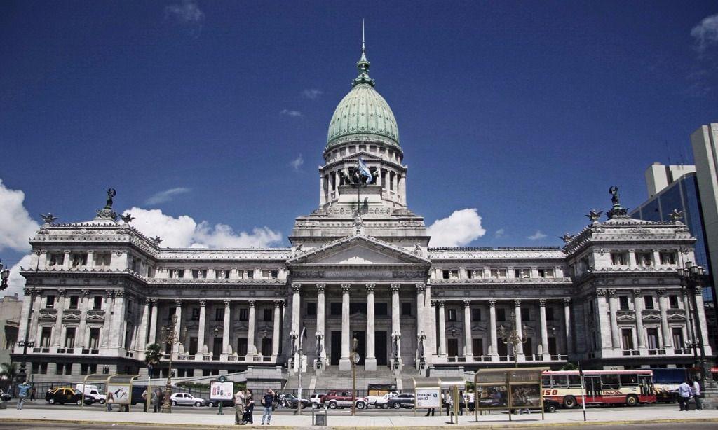 Dos nuevos vetos de Macri: la ley de trombofilia y el salario mínimo profesional