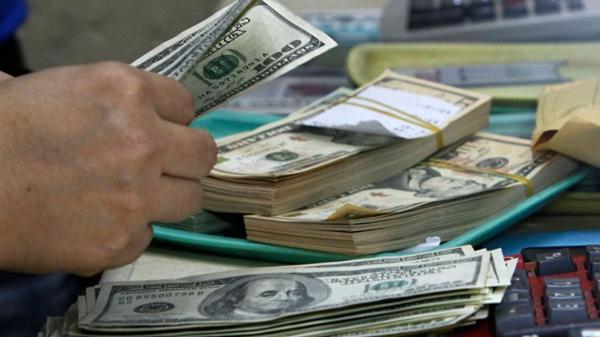 Se podrá comprar dólares en cualquier banco en efectivo