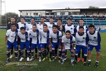 Federal C. Somisa goleó a Peña Boca Juniors (A) y es único puntero