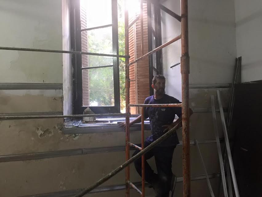 Se están reparando dos de las aulas del edificio de la unidad académica del Marcos Sastre