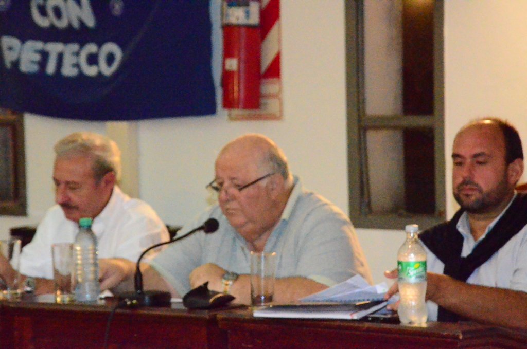 Comunicado del bloque del FpV en repudio a la represión a los docentes