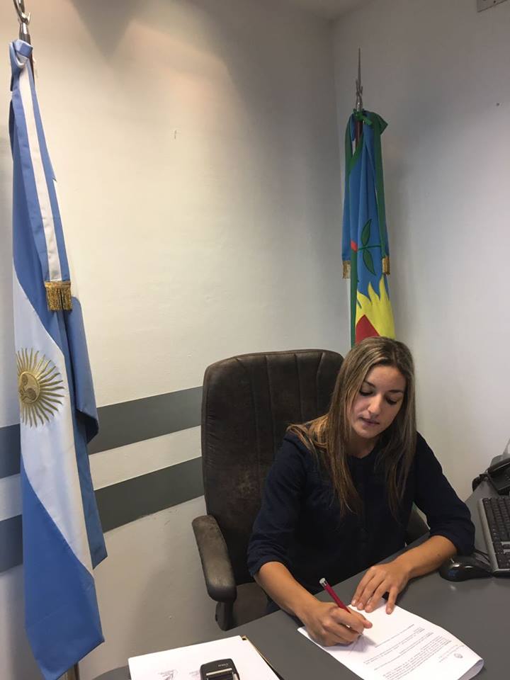 La diputada Ricchini presentó un proyecto que prohíbe la delgadez extrema en publicidades