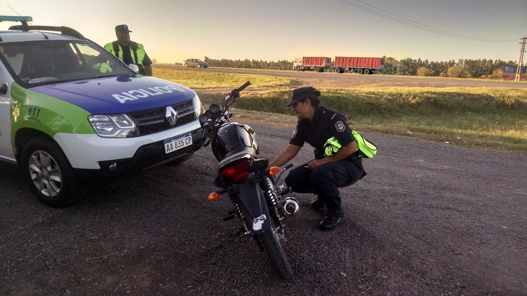 Policía Vial Alsina recupera motocicleta sustraída en lima