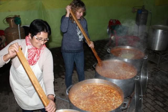 Lunes 1ro. de Mayo. 12° Fiesta del Mondongo y la Torta Frita en Santa Coloma