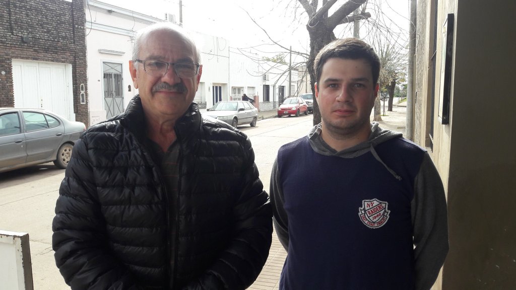 Podestá: «Hemos conseguido la montada vienen 4 caballos y 12 policías»