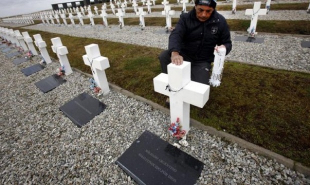 Comenzó la identificación de los soldados argentinos caídos en Malvinas