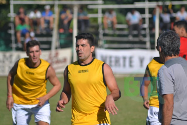 Con algunos refuerzos Atlético se prepara para el Federal B