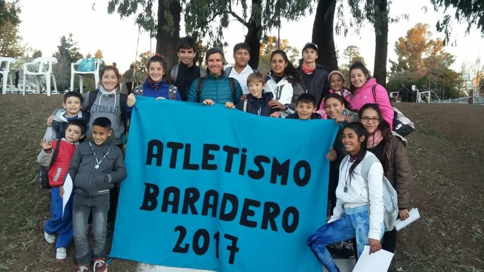 La Escuela Municipal de Atletismo actuó en Campana