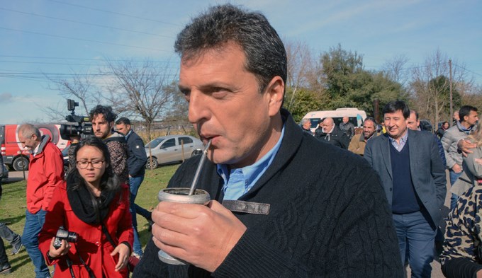 Massa: “Es una vergüenza que mientras peleamos por bajar los precios de la canasta básica, el Congreso se aumente las dietas»