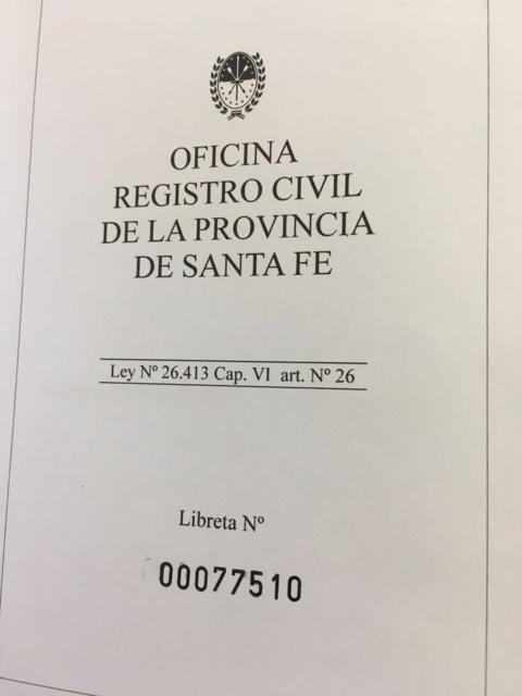 El curioso detalle de la libreta de casamiento de Messi