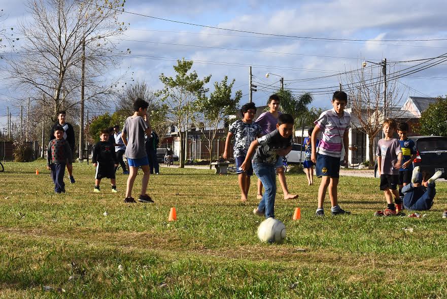 La séptima edición de la jornada recreativa y deportiva se realizó en el Barrio Bernabé