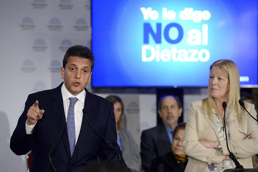 Massa: “Les pedimos a los diputados que por un momento se olviden de sus intereses personales y vengan a resolver los problemas de la gente”