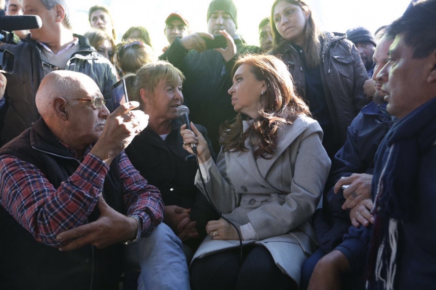 Cristina se reunió con los trabajadores despedidos de Atucha