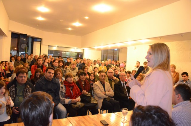 Cambiemos presentó su lista de candidatos