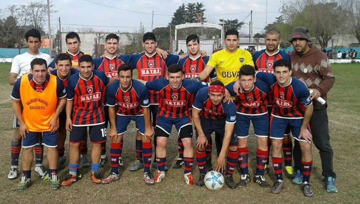 Futbol. Sportivo y Rivadavia clasificados