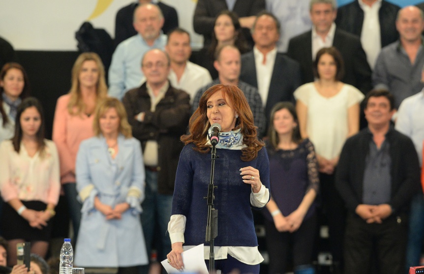 Cristina relanzó la campaña: «Nos quisieron vender gato por liebre, pero no fue gato, fue liebre»
