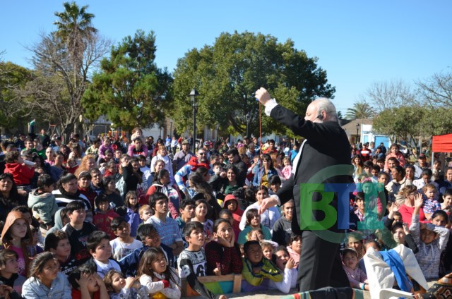 Festejos del día del Niño en Plaza Colon