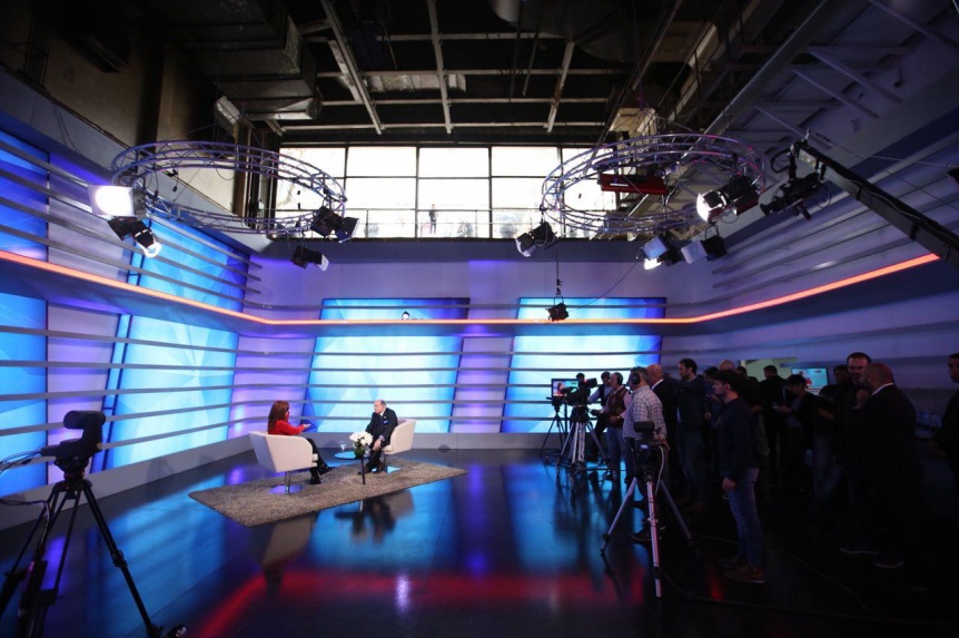 Cristina, Chiche y una entrevista descontracturada
