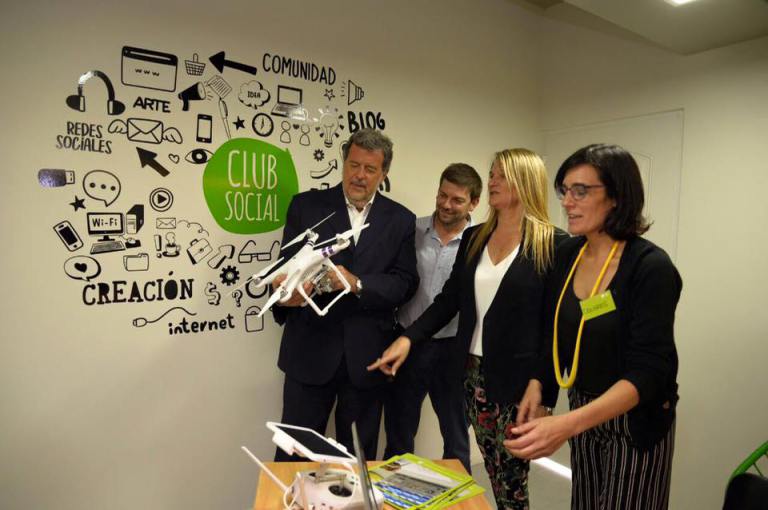 Gran interés en los talleres del Club de Innovación