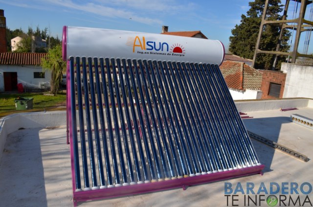 Termotanque solar en el hospital