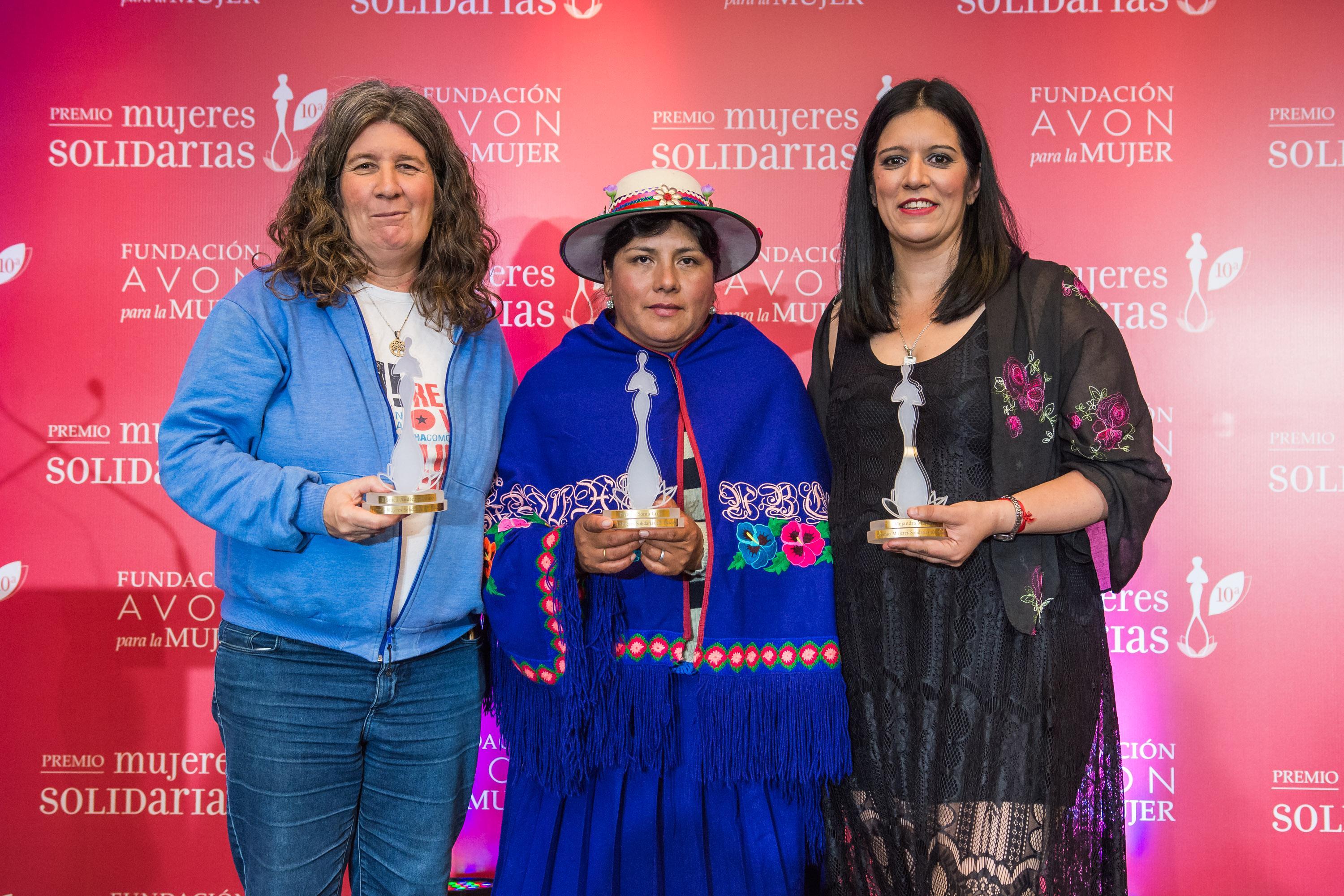 Fundación AVON reconoció a las mujeres solidarias de todo el país