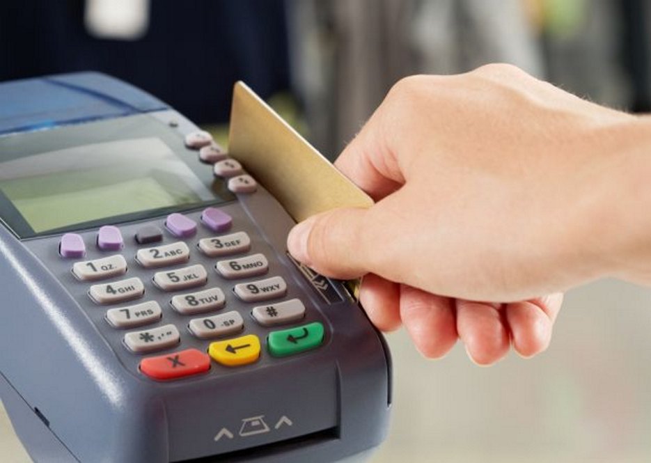 Ya se pueden pagar impuestos y servicios con tarjeta de débito