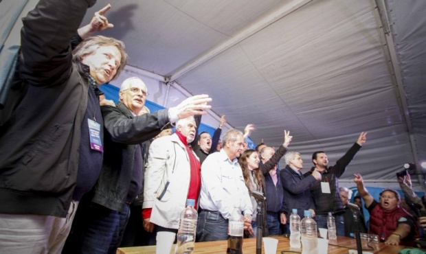 Contundente rechazo de gremios opositores a las reformas laboral y previsional