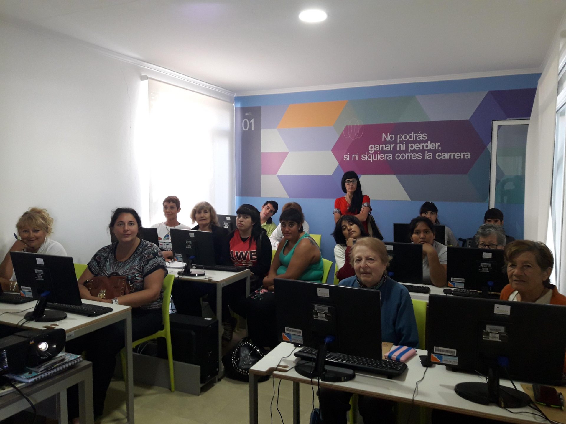 Comenzó el primer curso del ABC Digital en el Centro Universitario