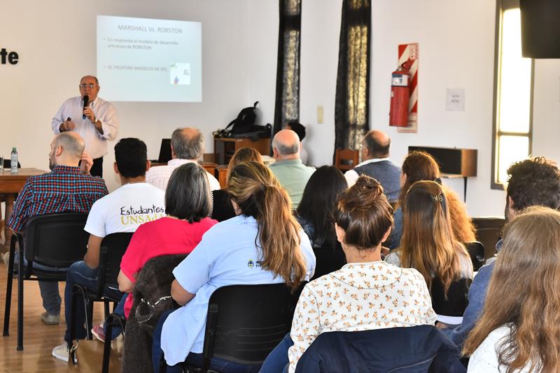 Gran convocatoria en el Seminario Taller sobre Desarrollo Económico Local