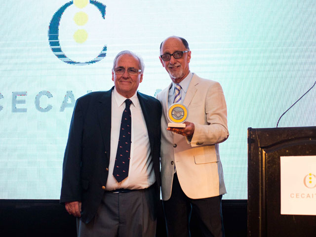 Reconocieron a Ernesto Arriaga por su aporte a la «Conciencia Vial»