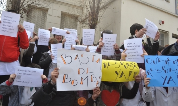 Villa Constitución: un profesor para no dar clases realizó una amenaza de bomba a una escuela