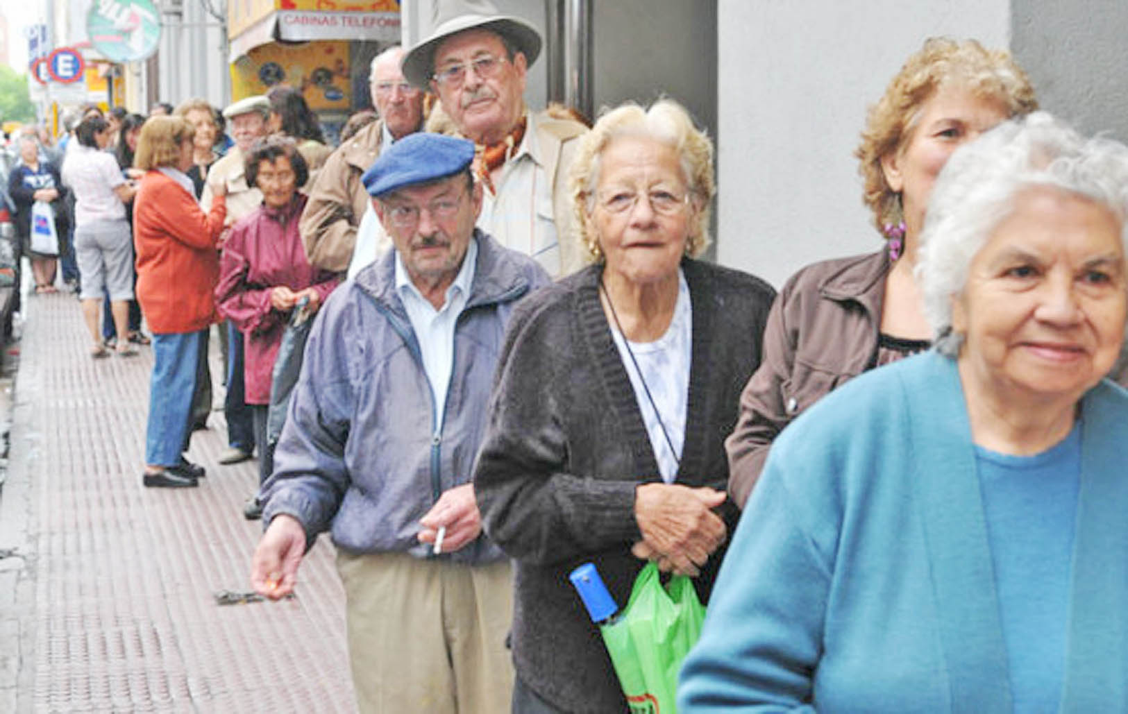 Los jubilados, ¿ganan o pierden? Análisis de los números de Cambiemos