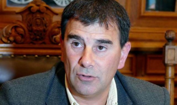 La decisión del gobierno nacional de cerrar Fanazul, complica a Vidal y al intendente Bertellys