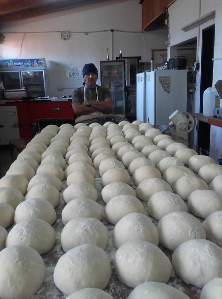 El «Cordobés» calcula los tarifazos con cajas de pizza